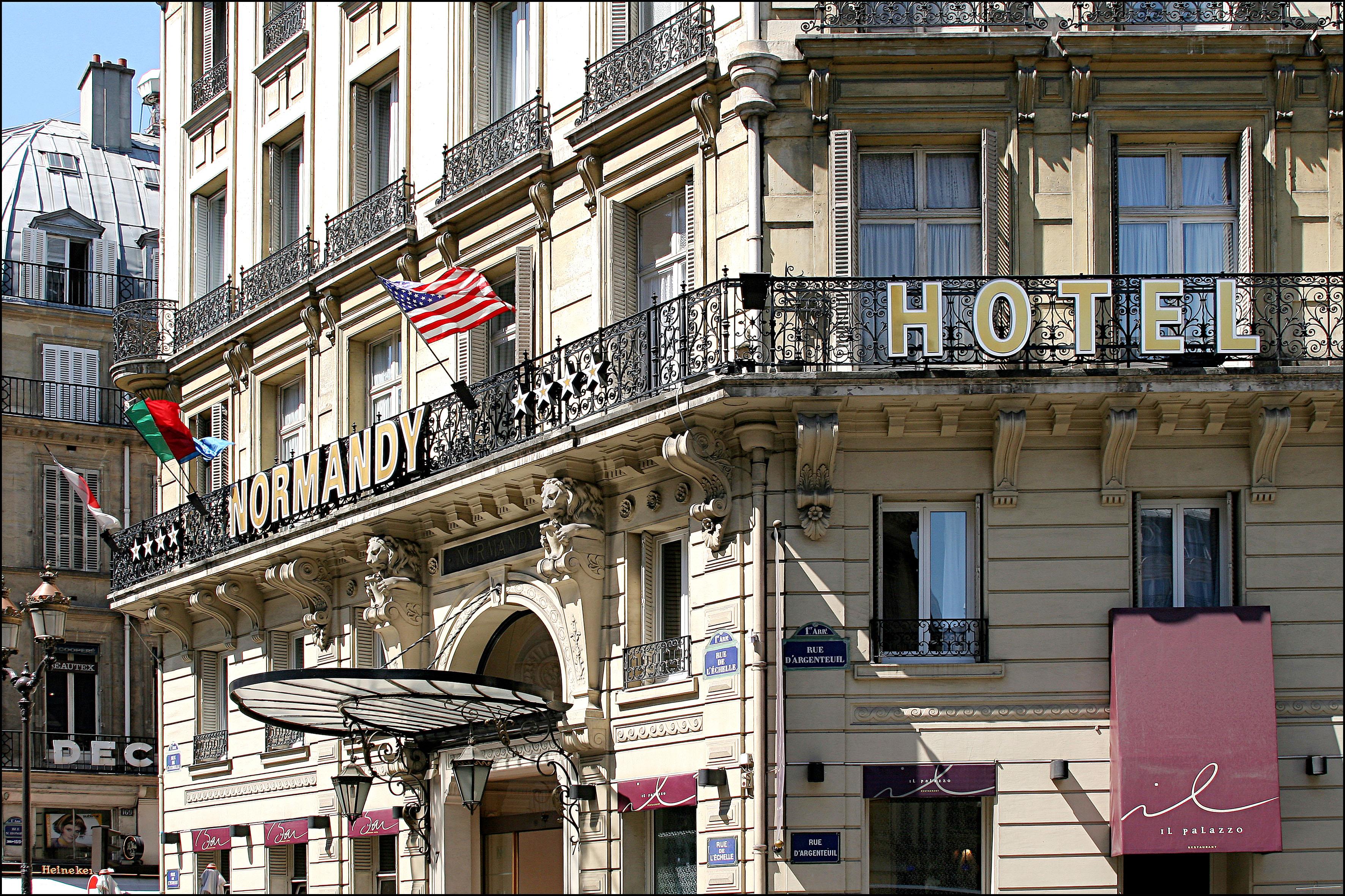 ホテル ノルマンディー ル シャンティア パリ エクステリア 写真